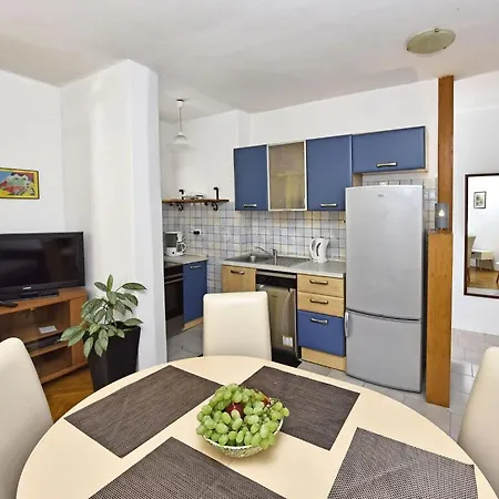 Prodan Apartment