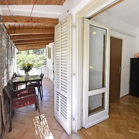 Prodan Apartamento *